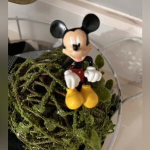 Mickey‎ Mouse garden stake